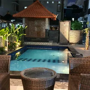  Privatunterkunft Wana Kubu