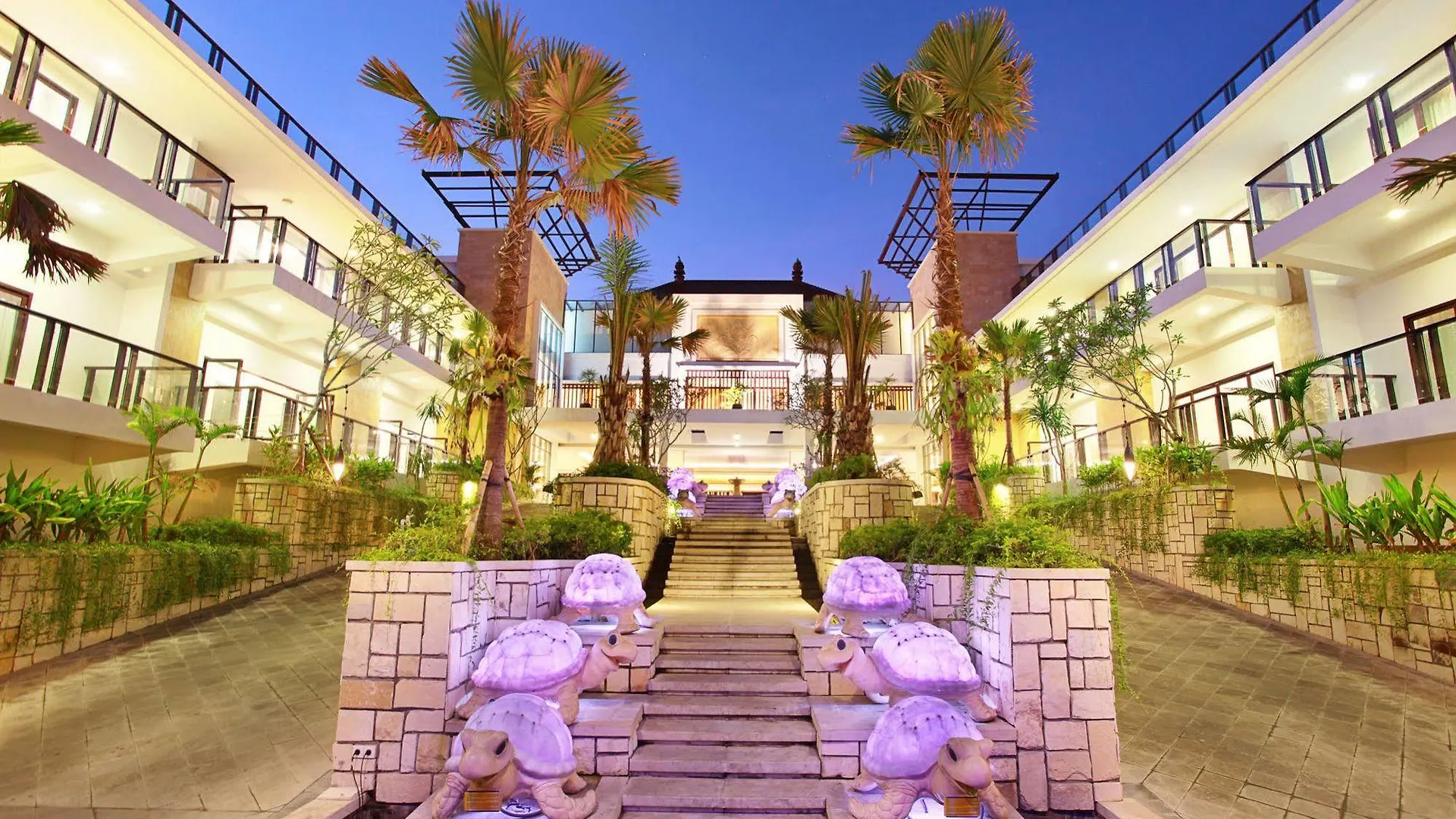 **** Resort Truntum Kuta Bali Hotel Indonesië